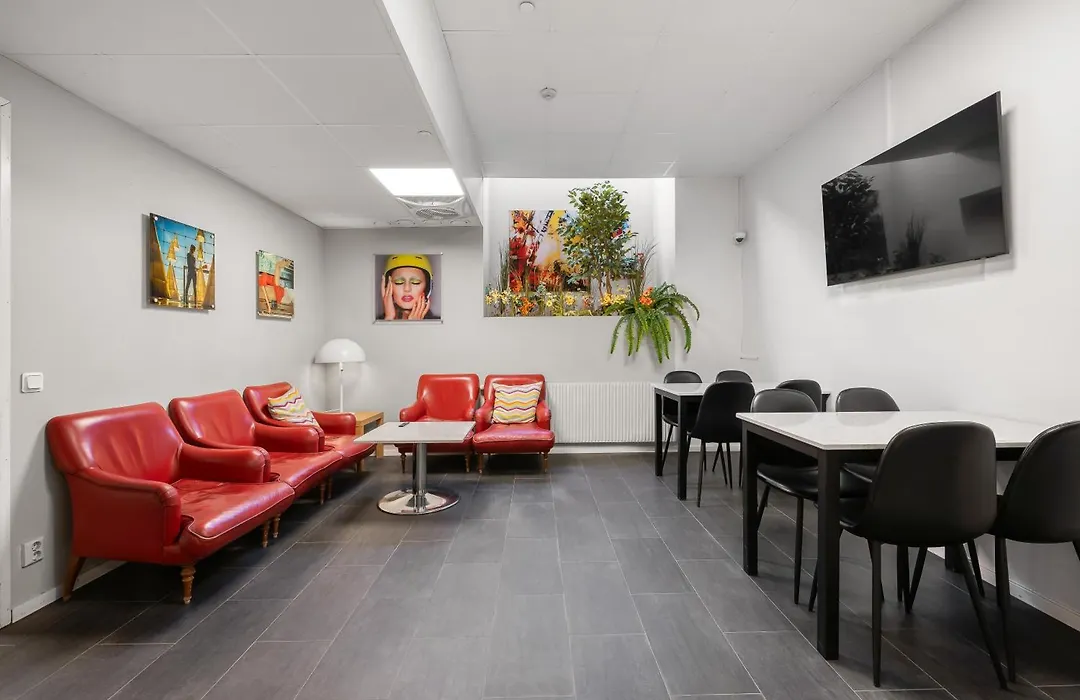 City Hostel-1